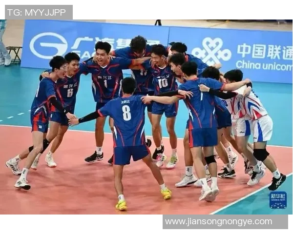 成都排球队逆袭之路揭秘大师赛特别报道展现团队拼搏精神与荣耀时刻